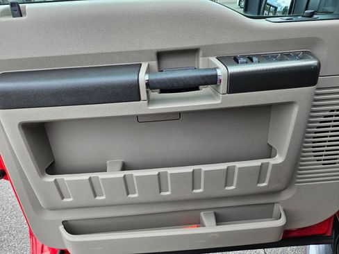 Used 2008 Ford F250 Lariat image 13