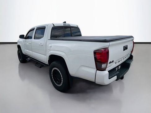 Used 2021 Toyota Tacoma SR AWD/4WD image 7
