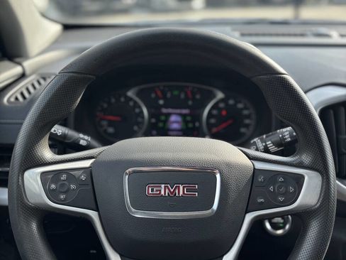 Used 2022 GMC Terrain SLE w/ Driver Convenience Package AWD/4WD image 13