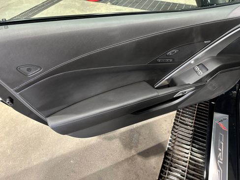 Used 2015 Chevrolet Corvette Stingray Coupe w/ 2LT Preferred Equipment Group image 21