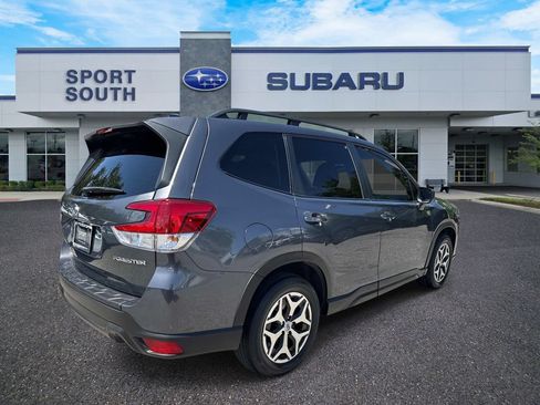 Used 2022 Subaru Forester Premium w/ Popular Package #1 AWD/4WD image 3