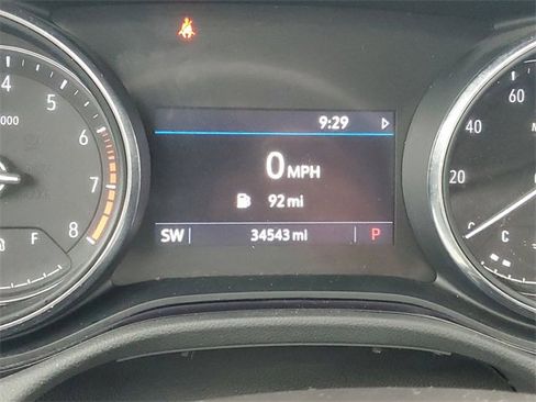 Certified 2021 Buick Encore GX Preferred w/ Cold Weather Comfort Package image 20