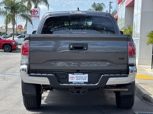 Certified 2023 Toyota Tacoma TRD Off-Road image 6