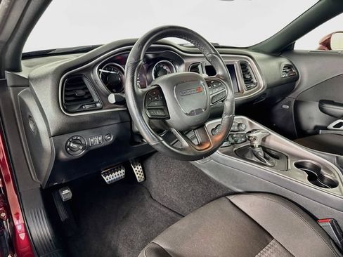 Used 2022 Dodge Challenger R/T Scat Pack RWD image 13