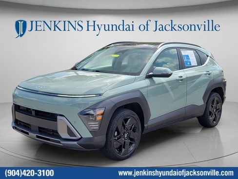 Used 2024 Hyundai Kona Limited AWD/4WD image 12
