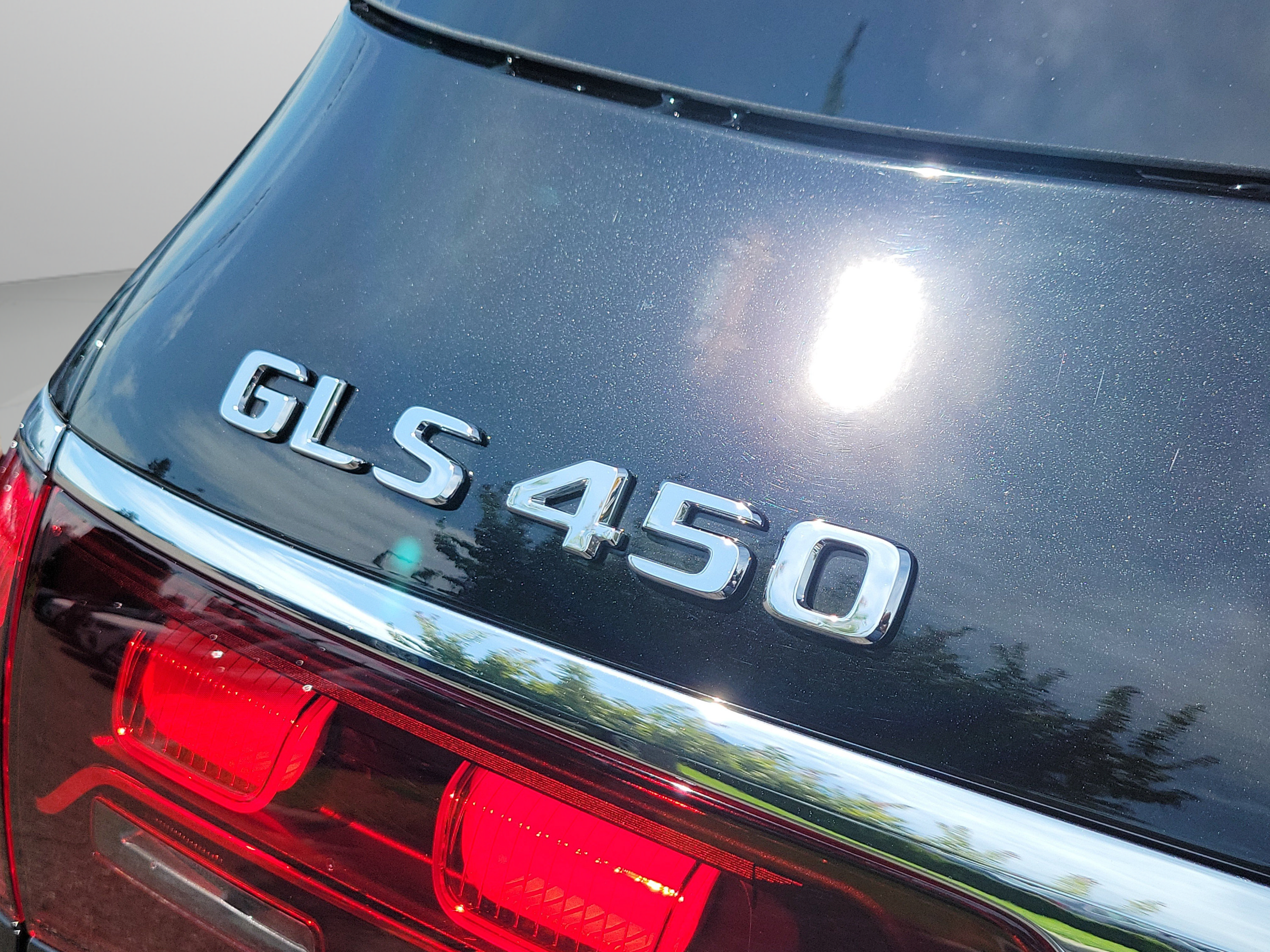 Certified 2024 Mercedes-Benz GLS 450 4MATIC image 32