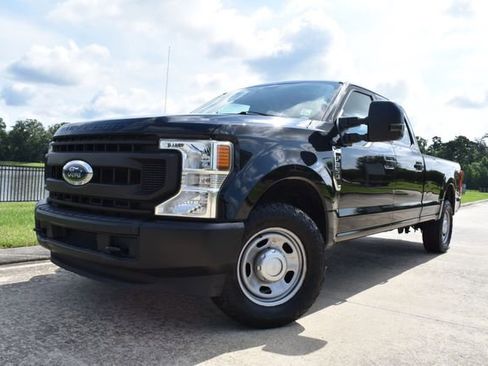 Used 2021 Ford F350 XL w/ Power Equipment Group RWD image 5