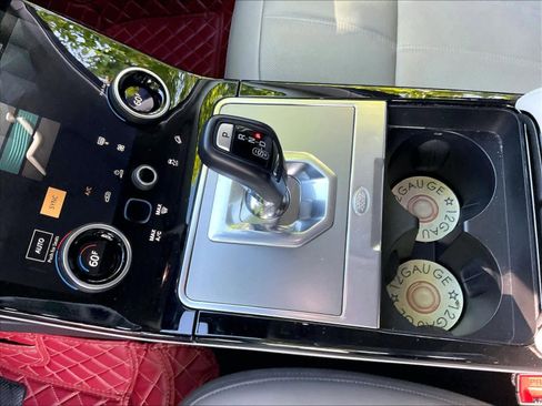 Used 2023 Land Rover Range Rover Evoque S image 18