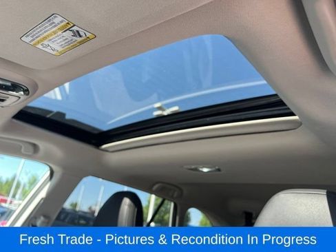 Used 2022 Subaru Outback Onyx Edition XT w/ Popular Package #2 AWD/4WD image 19