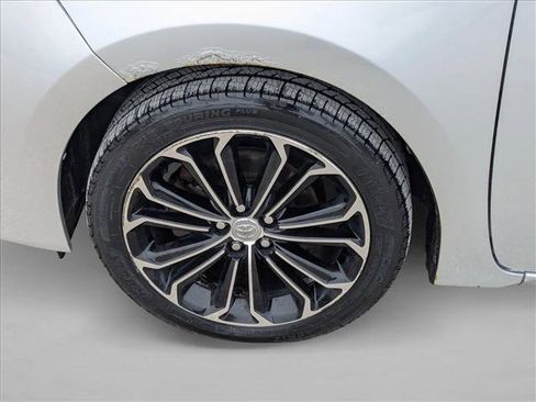 Used 2014 Toyota Corolla S image 24