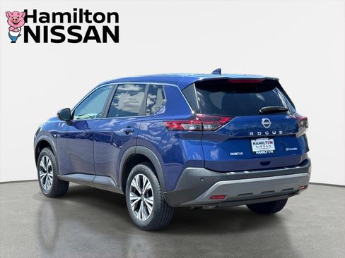 Used 2022 Nissan Rogue SV AWD/4WD image 4