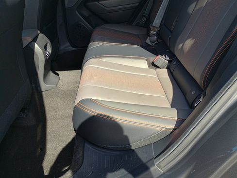 New 2025 Subaru Crosstrek 2.5i Limited w/ Popular Package #3A image 13