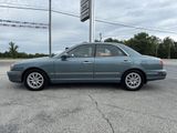 Used 2002 Hyundai XG350 image 2