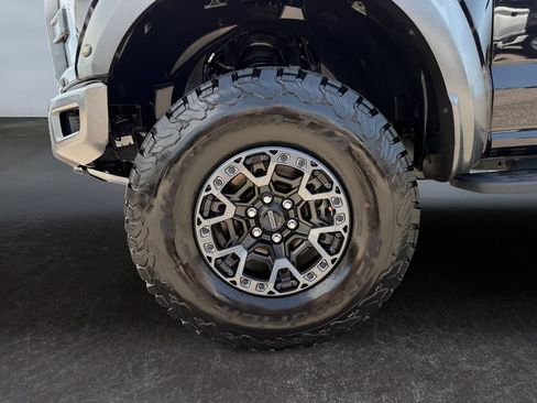Used 2020 Ford F150 Raptor w/ Equipment Group 801A Mid AWD/4WD image 9