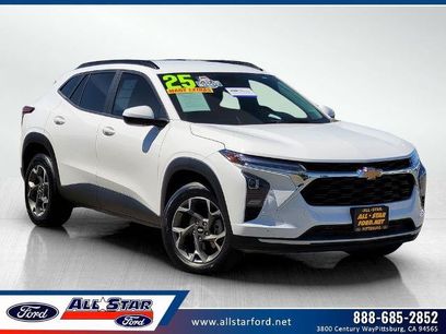 Used 2025 Chevrolet Trax LT w/ Driver Confidence Package