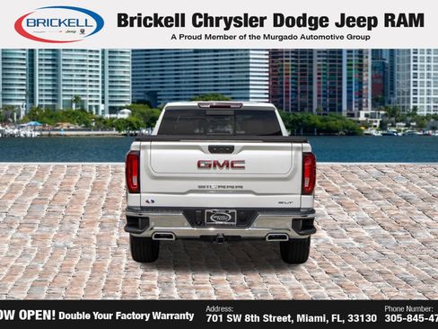 Used 2023 GMC Sierra 1500 SLT w/ SLT Premium Plus Package AWD/4WD image 7