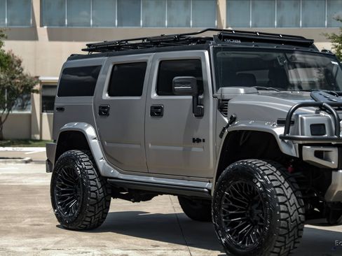 Used 2009 HUMMER H2 Luxury AWD/4WD image 24