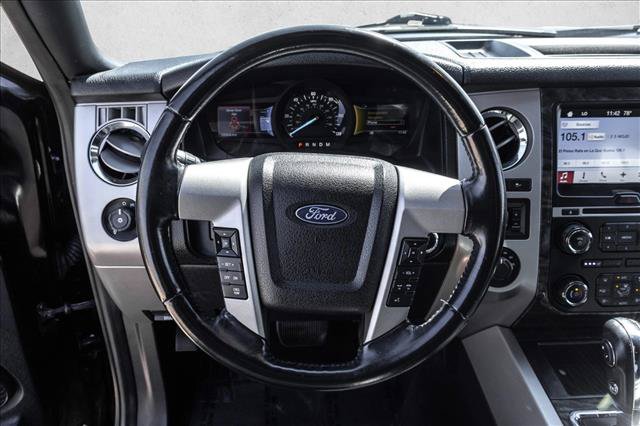 Used 2017 Ford Expedition Limited AWD/4WD image 12