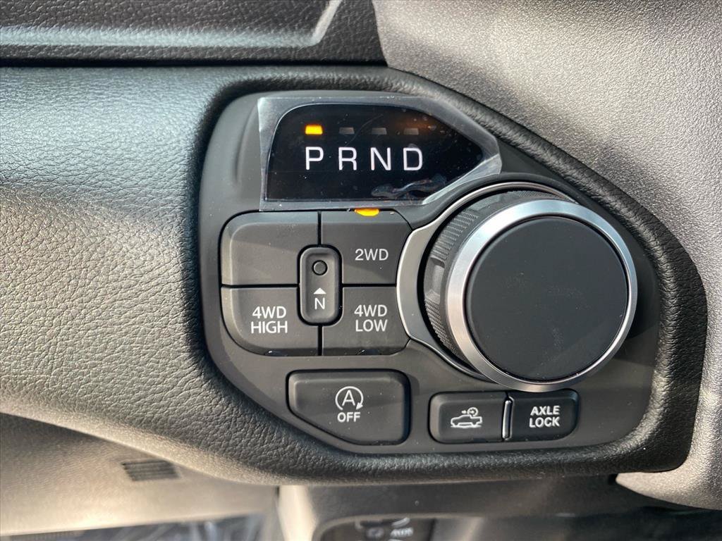 New 2026 RAM 1500 Warlock AWD/4WD image 8