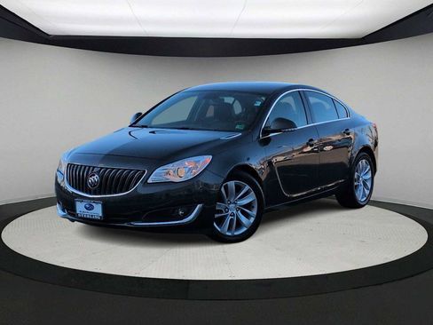 Used 2014 Buick Regal image 1