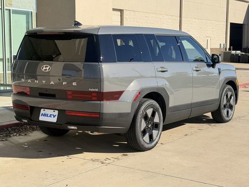 New 2026 Hyundai Santa Fe SE image 4
