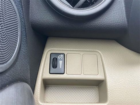 Used 2011 Toyota RAV4 4WD w/ Base L4 Extra Value Pkg image 30