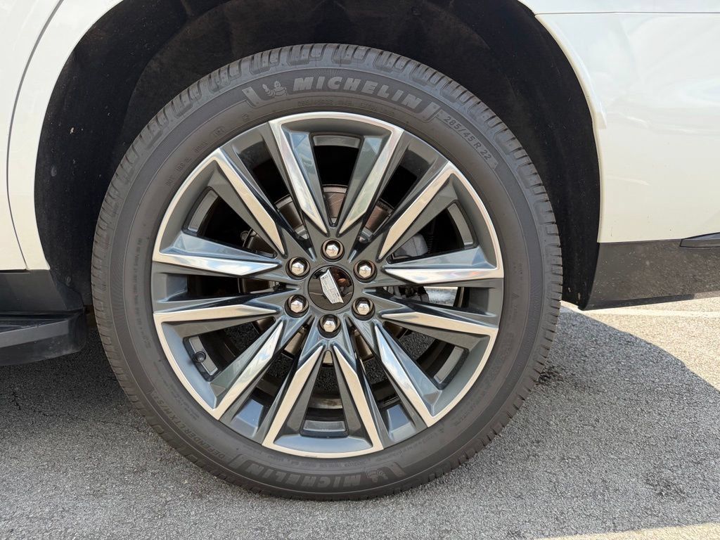 Used 2021 Cadillac Escalade Sport Platinum AWD/4WD image 38