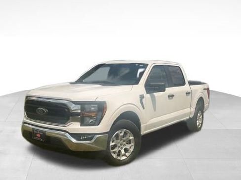 Used 2023 Ford F150 XLT image 3