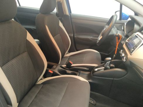 Used 2021 Nissan Versa SV FWD image 21