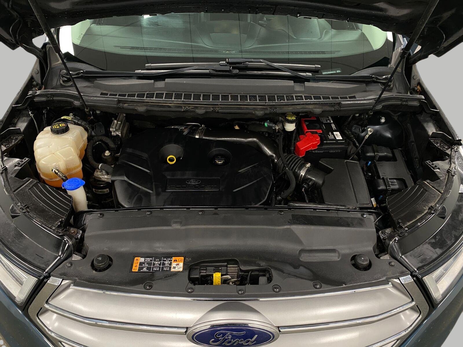 Used 2016 Ford Edge SEL w/ Equipment Group 201A AWD/4WD image 12