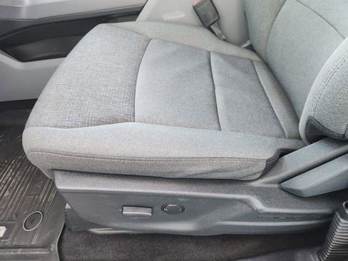 Used 2024 Ford F150 XLT w/ Mobile Office Package image 20