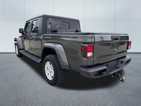 Certified 2022 Jeep Gladiator Sport AWD/4WD image 3