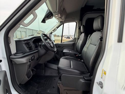New 2026 Ford Transit 250 148 Medium Roof w/ Load Area Protection Package image 8
