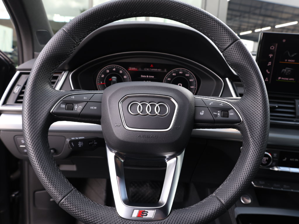 Used 2024 Audi Q5 2.0T Premium Plus AWD/4WD image 38