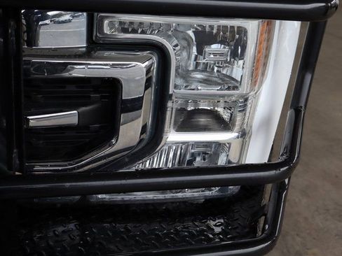 Used 2020 Ford F350 Lariat w/ Lariat Value Package image 10