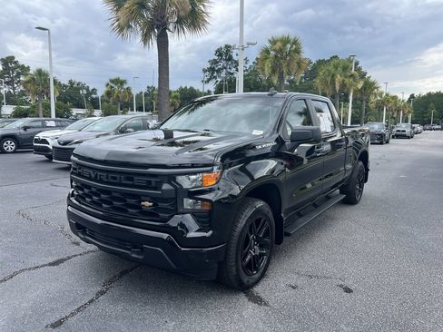 Used 2023 Chevrolet Silverado 1500 Custom AWD/4WD image 5