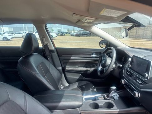 Certified 2022 Nissan Altima 2.5 SR FWD image 31