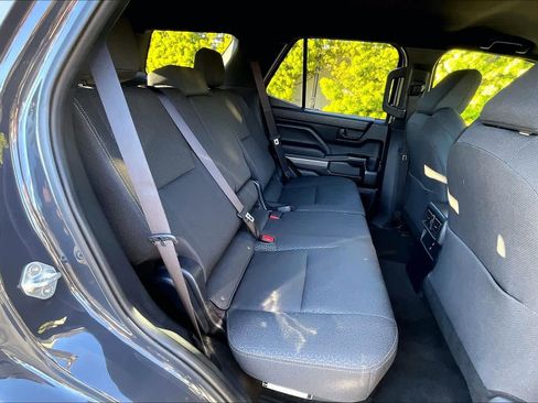 Used 2025 Toyota 4Runner SR5 image 19