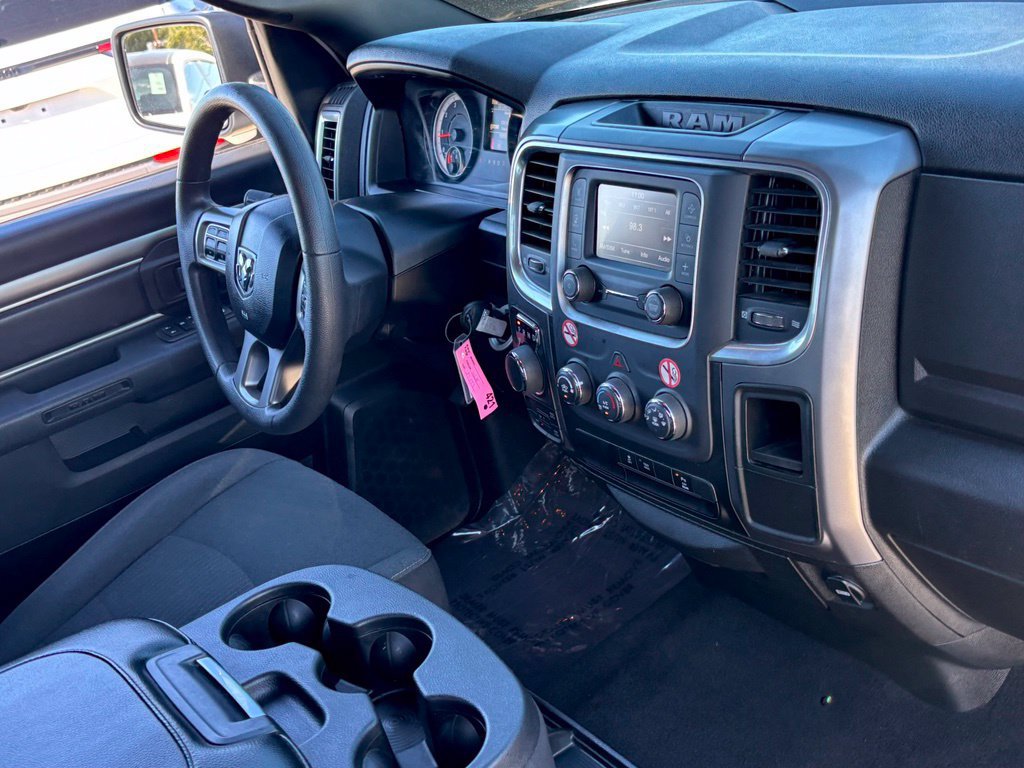 Certified 2024 RAM 1500 Warlock AWD/4WD image 26