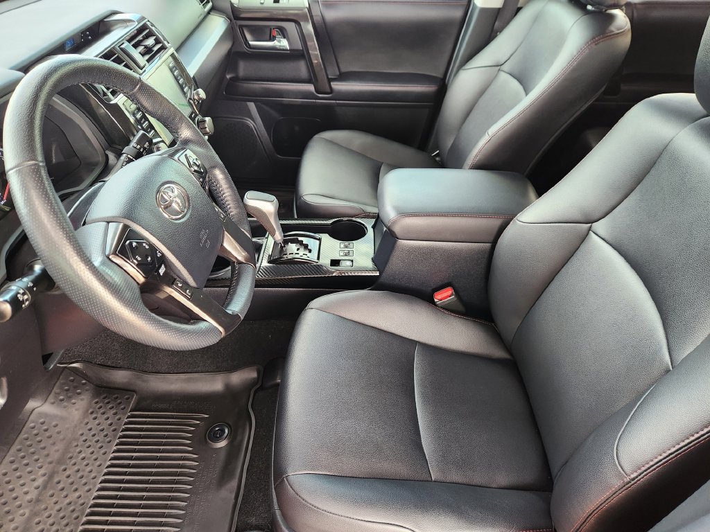 Used 2023 Toyota 4Runner TRD Off-Road Premium w/ Off Road Premium Plus Package AWD/4WD image 15
