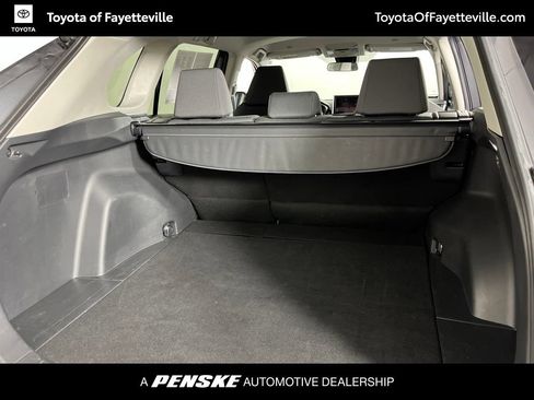 Certified 2025 Toyota RAV4 XLE FWD image 8