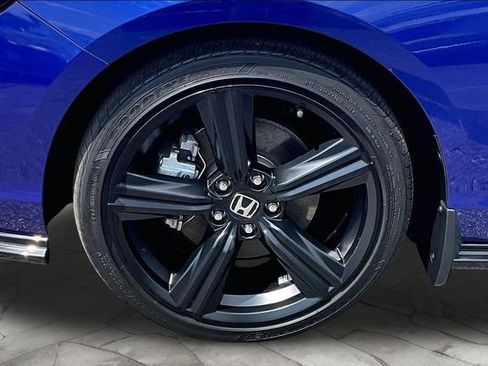 Used 2024 Honda Accord Sport image 8