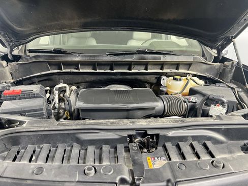 Used 2022 Chevrolet Silverado 1500 LTZ w/ LTZ Convenience Package II image 30