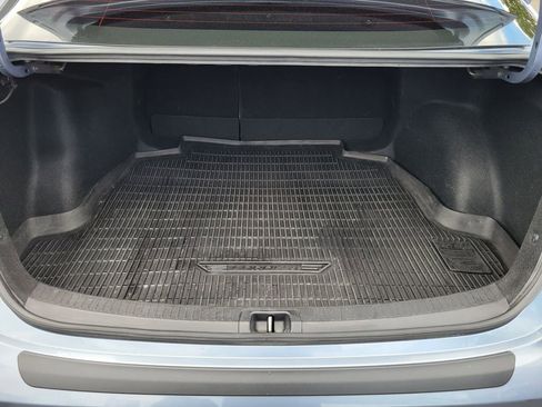 Used 2023 Toyota Corolla SE w/ SE Premium Package image 21