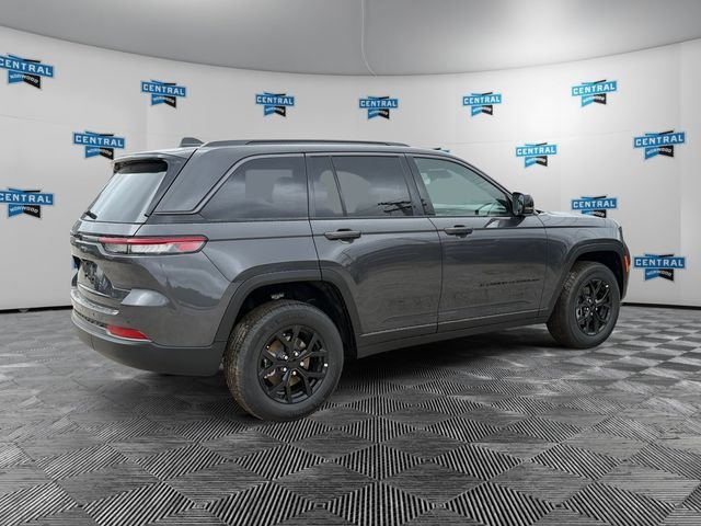 New 2026 Jeep Grand Cherokee Altitude AWD/4WD image 5