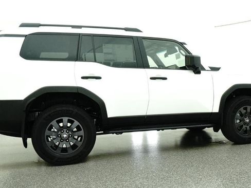 New 2027 Toyota Land Cruiser w/ Premium Package AWD/4WD image 26