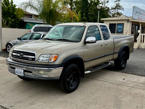Used 2002 Toyota Tundra SR5 image 4