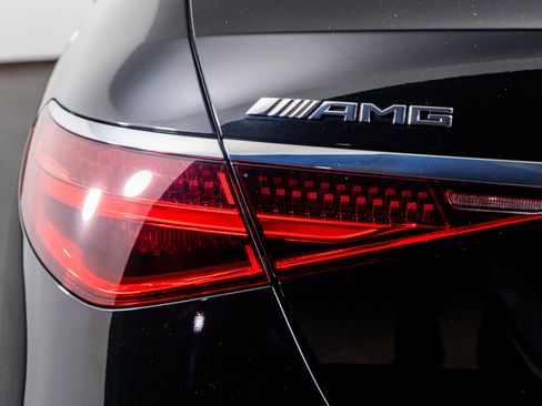 Used 2025 Mercedes-Benz S 63 AMG S w/ AMG Night Package image 12