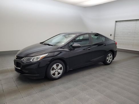 Used 2016 Chevrolet Cruze LS FWD image 2