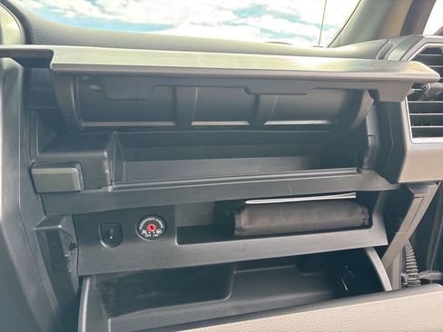 Used 2018 Ford F250 XLT image 21